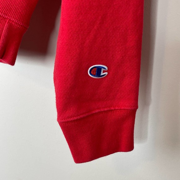 Champion Red Crewneck Reverse Weave Sweatshirt Pullover Size Small - Picture 6 of 8
